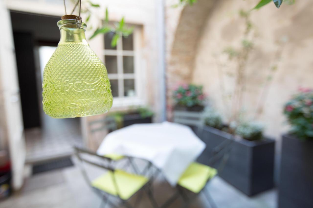 L'Aubertine - Appartement Hypercentre Avec Terrasse بون المظهر الخارجي الصورة